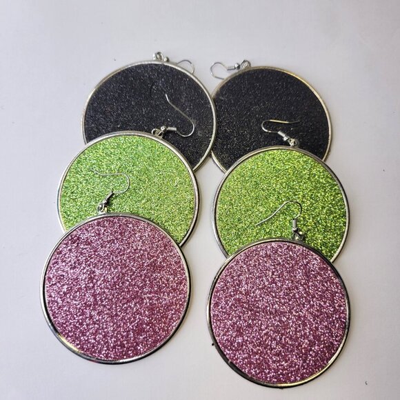 Green Glitter Round Earrings - Picture 4 of 4